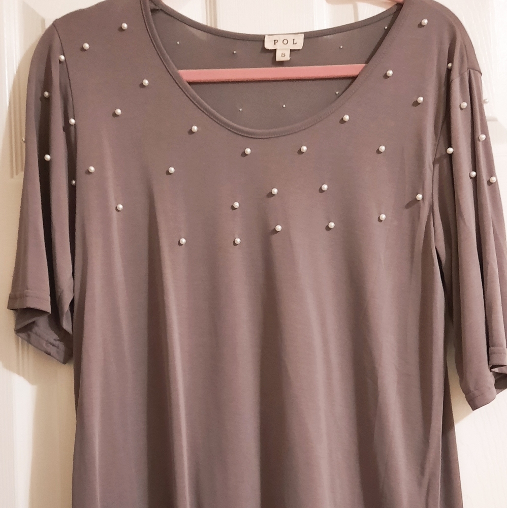 Pol top with pearls size small new